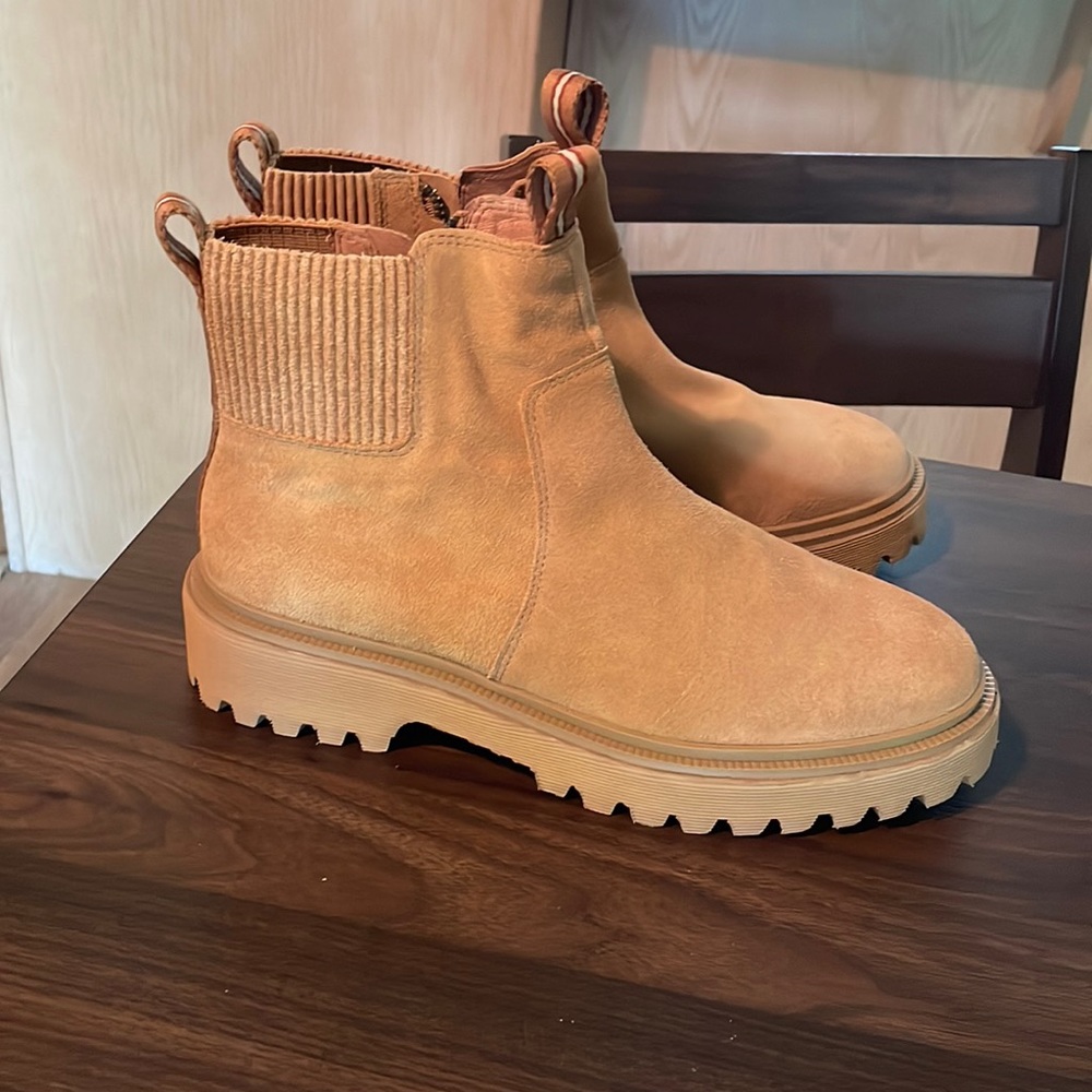 Madewell Tan Boots